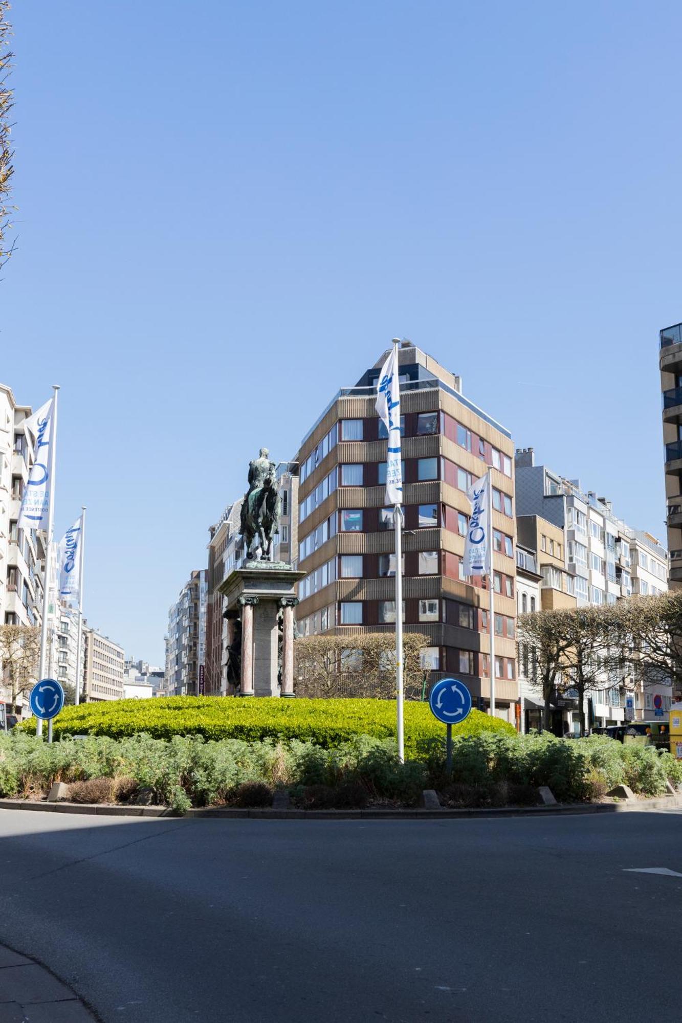Penthouse Bij Leopoldpark Apartment Ostend Exterior photo